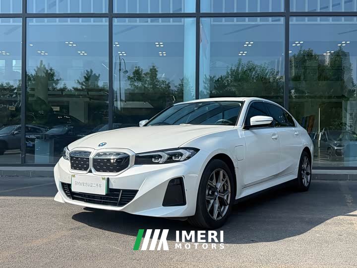 BMW i3 2022 eDrive 35 L