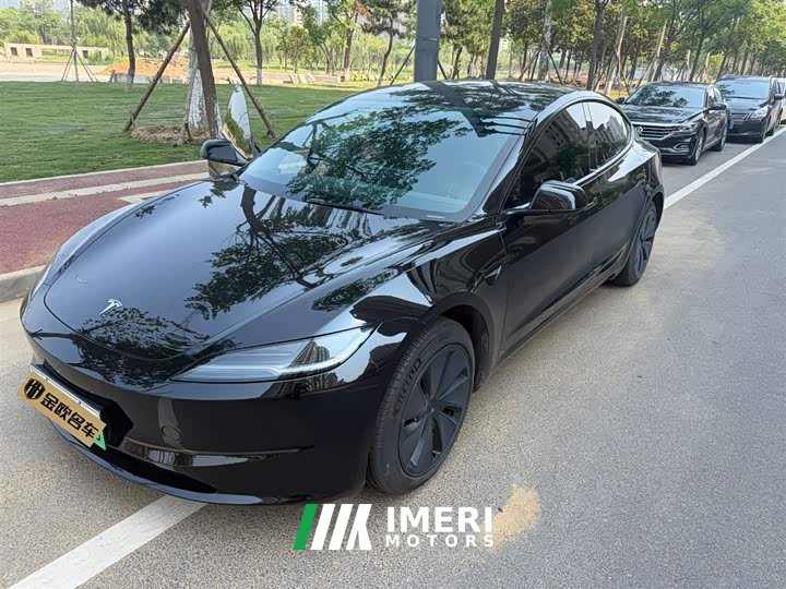 Tesla Model 3 2023 rear-wheel drive version
