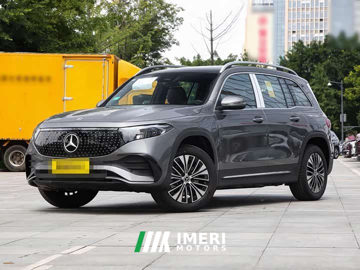 Mercedes-Benz EQB 260