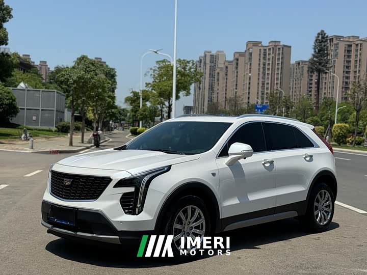 Cadillac XT4 2020 facelift 28T two-wheel drive leading