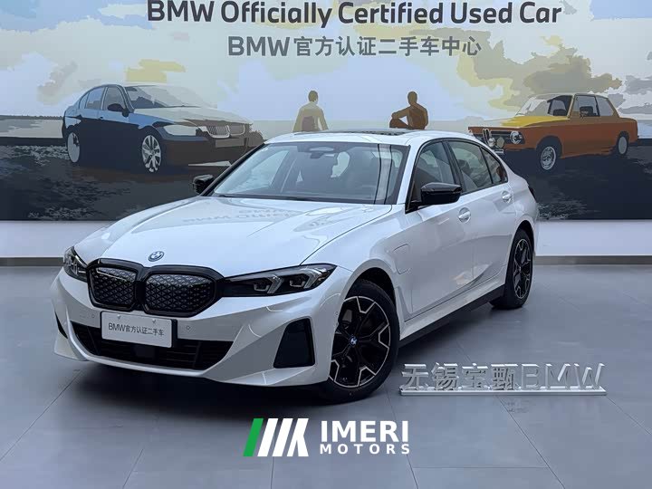 BMW i3 2026 eDrive 40L Night Package