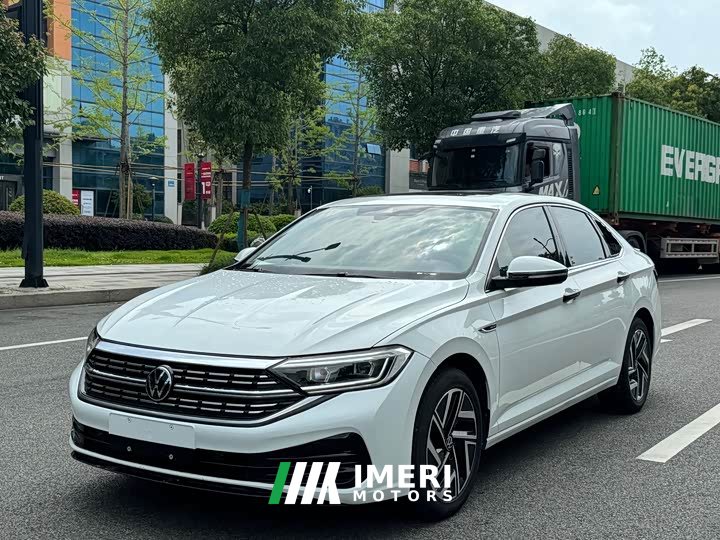 Volkswagen Sagitar 280TSI DSG Super Edition