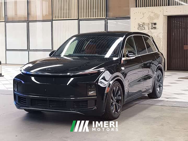 Li Auto Ideal L8 Pro
