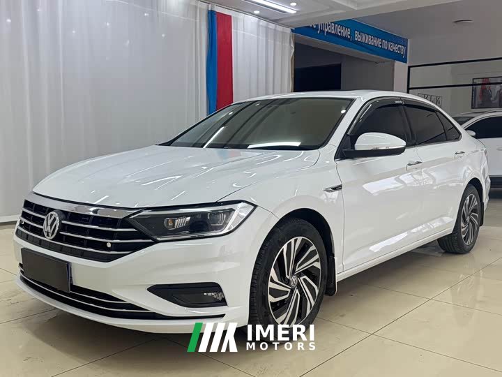 Volkswagen Sagitar 280TSI DSG Flyover Edition