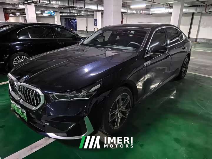 BMW i5 eDrive 35L Exclusive M Sports Package