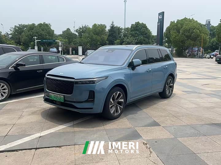 Li Auto ONE Extended-Range 6-Seater