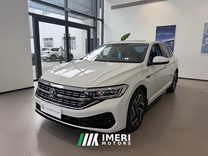 Volkswagen Sagitar 300TSI DSG Excellence Edition