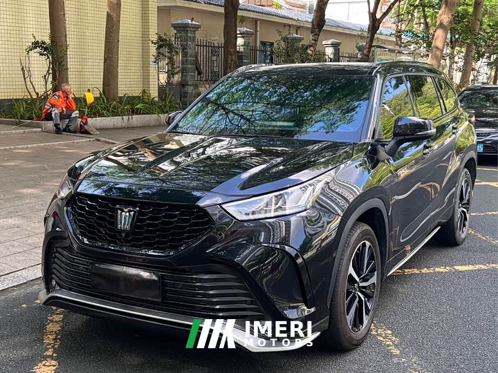 Toyota Crown Lufang 2022 2.5L HEV four-wheel drive premium version