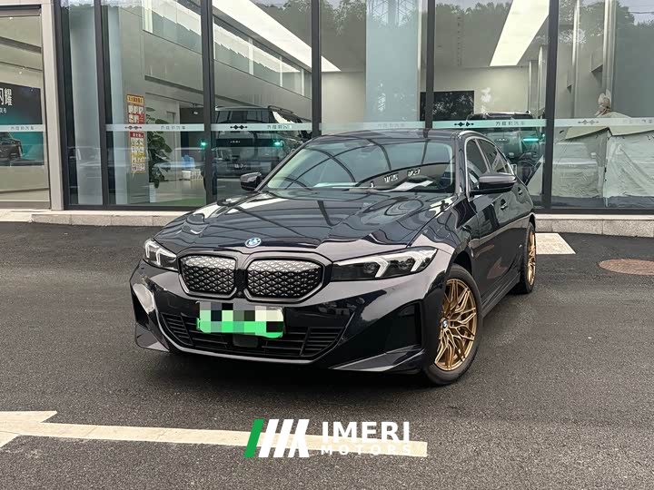 BMW i3 eDrive 40L Night Sports Package