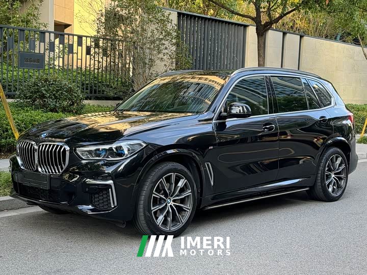 BMW X5 facelift xDrive 30Li exclusive M sports package