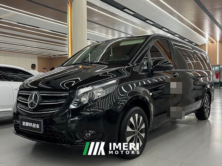 Mercedes-Benz Vito 2.0T Elite Edition 7 seats