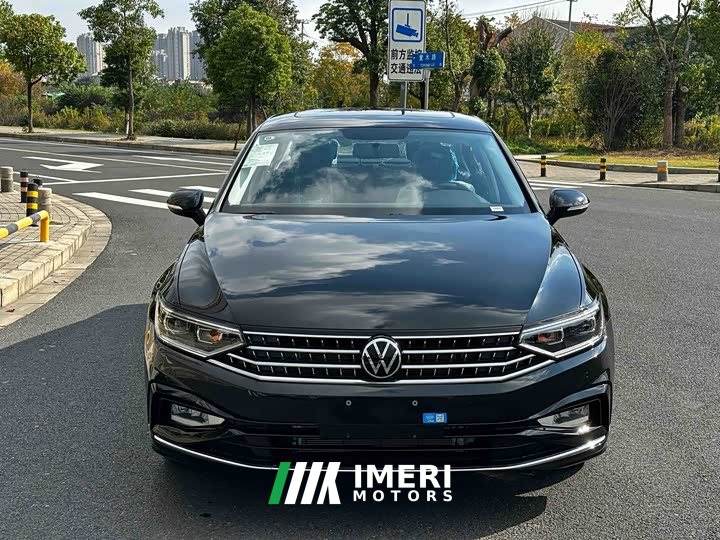 Volkswagen Magotan 280TSI DSG comfort