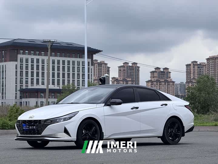 Lexus Elantra 2022 240TGDi DCT LUX Premium Edition