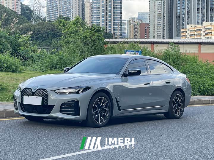 BMW i4 eDrive40