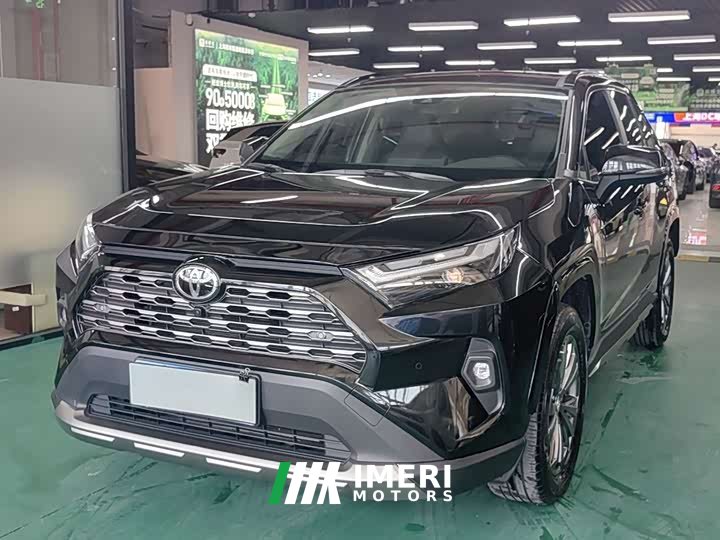 Toyota RAV4 Rongfang 2.0L CVT two-wheel drive fashion Plus version