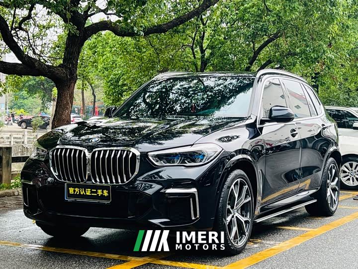 BMW X5 2022 xDrive 40Li Exclusive M Sports Package