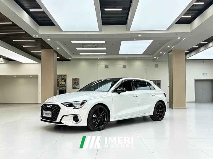 Audi A3 Sportback 35 TFSI stylish and sporty