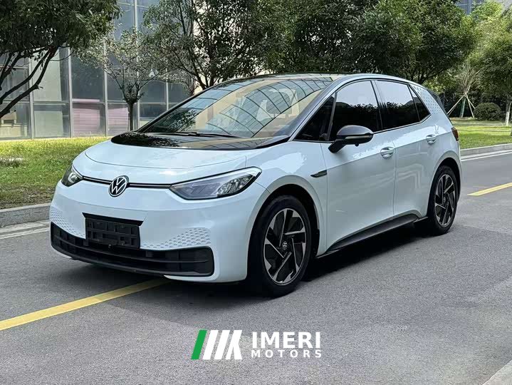 Volkswagen ID.3 upgraded pure smart version
