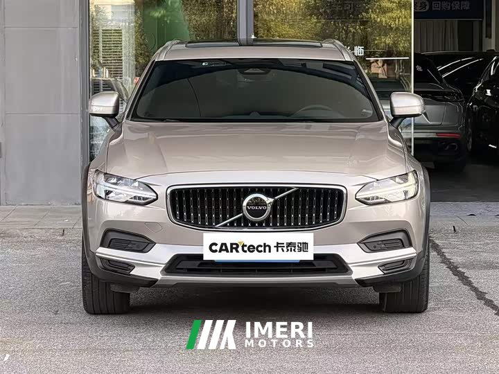 Volvo V90 Cross Country B5 AWD Zhiyuan Edition