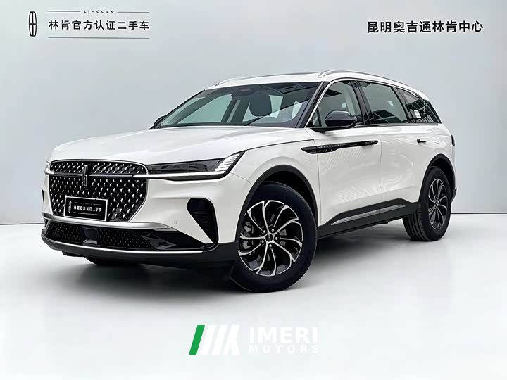 Lincoln Nautilus 2.0T AWD Premiere