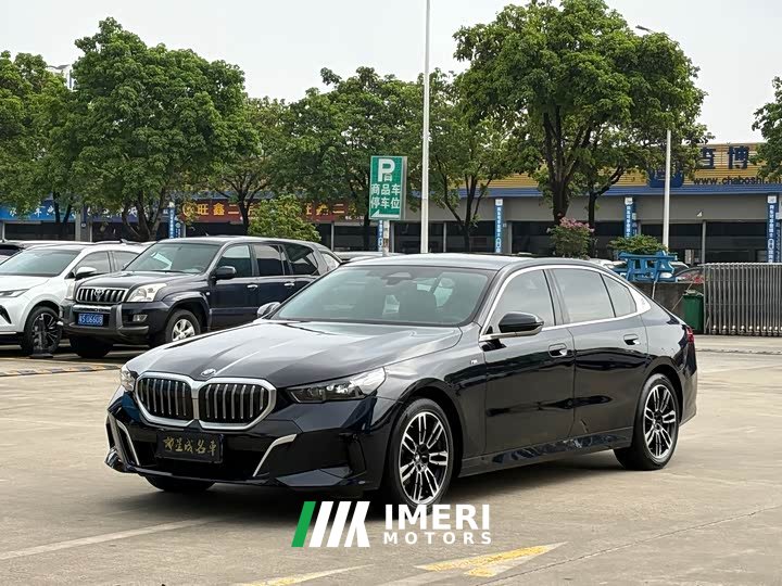 BMW 5 Series 525Li M Sports Package