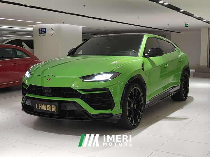Lamborghini Urus 4.0T V8