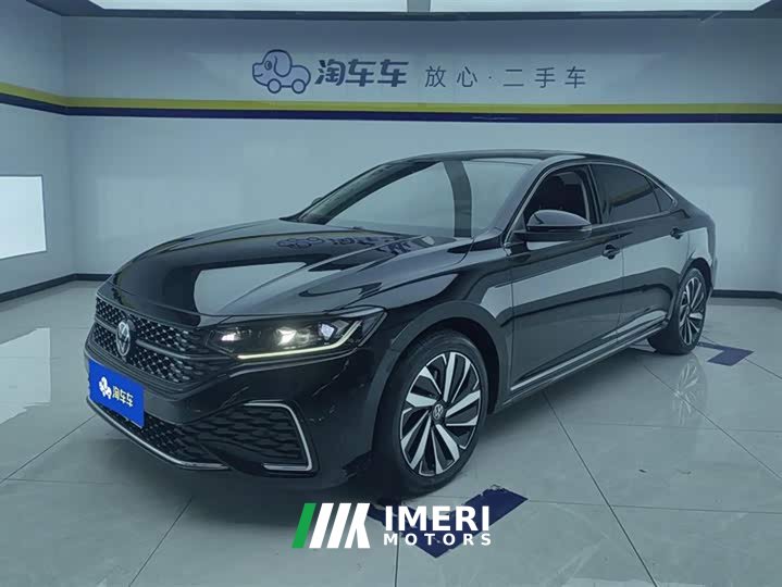 Volkswagen Passat Facelift 330TSI Starry Elite Edition