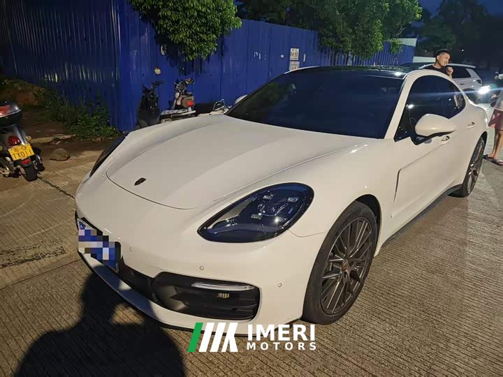 Porsche Panamera 2.9T