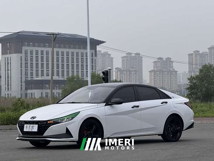 Lynk & Co Elantra 2022 1.5L CVT 20th anniversary