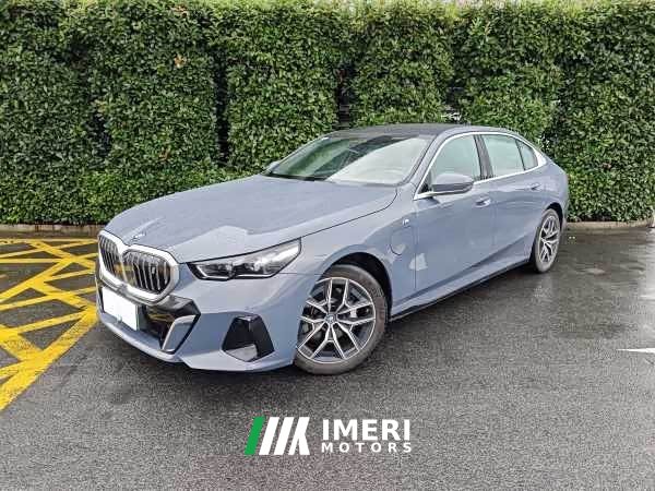 BMW i5 eDrive 35L Exclusive M Sports Package