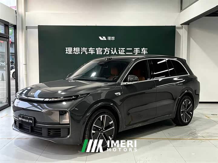 Li Auto Ideal L8 Ultra smart refresh version