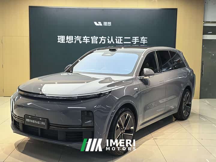 Li Auto Ideal L8 Ultra smart refresh version