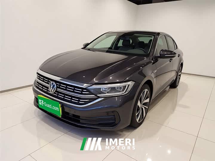 Volkswagen Sagitar 300TSI DSG Beyond Edition