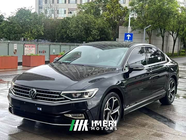 Volkswagen Magotan 2 Million Edition 330TSI DSG Leading