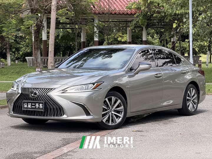 Lexus ES 2020 200 Excellence Edition