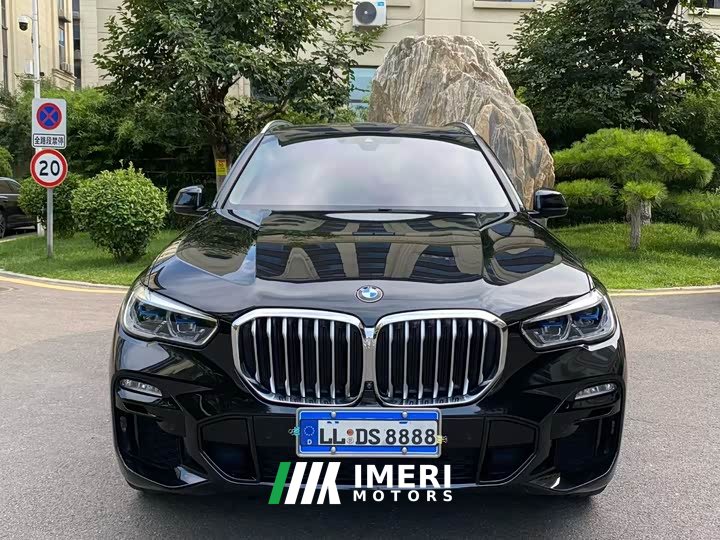 BMW X5 (Import) xDrive40i M Sport Package