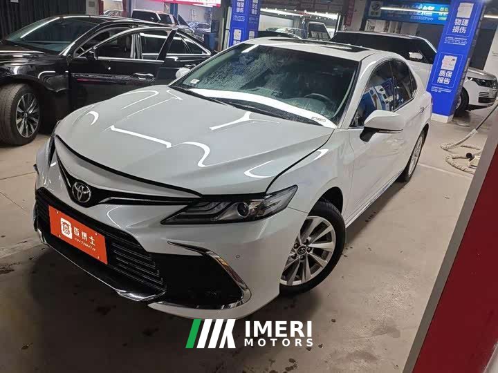 Toyota Camry 2023 2.0G Deluxe Edition