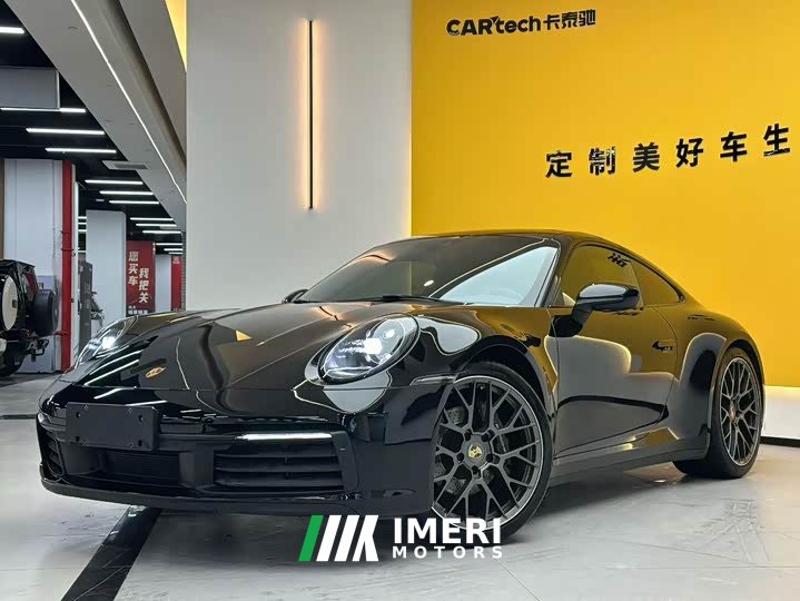 Porsche 911 Carrera 4 3.0T