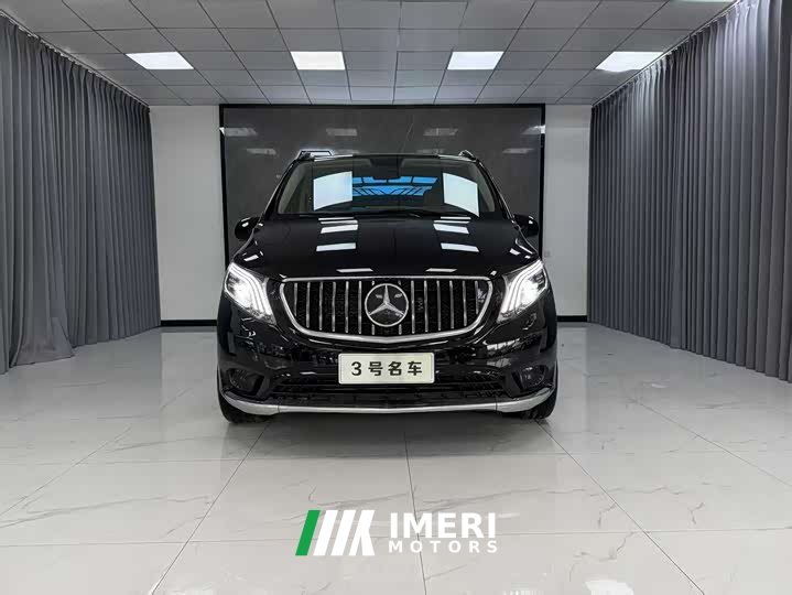 Mercedes-Benz Vito 2021 2.0T Elite Edition 7 seats