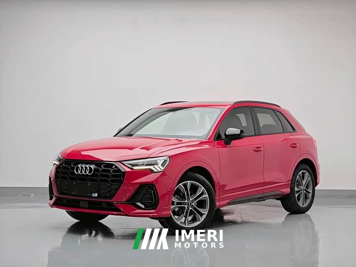 Audi Q3 35 TFSI Fashionable and Dynamic (1.4T)