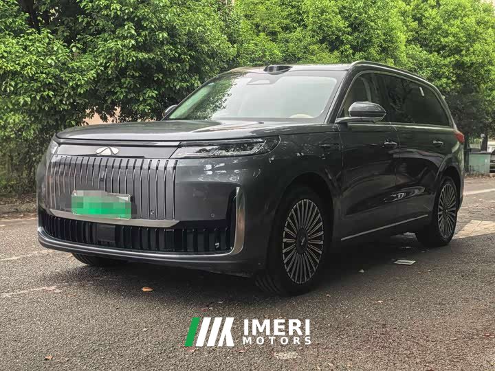 Chery Fengyun T11 220 four-wheel drive family fun