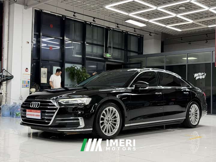 Audi A8 A8L 50 TFSI quattro Comfort