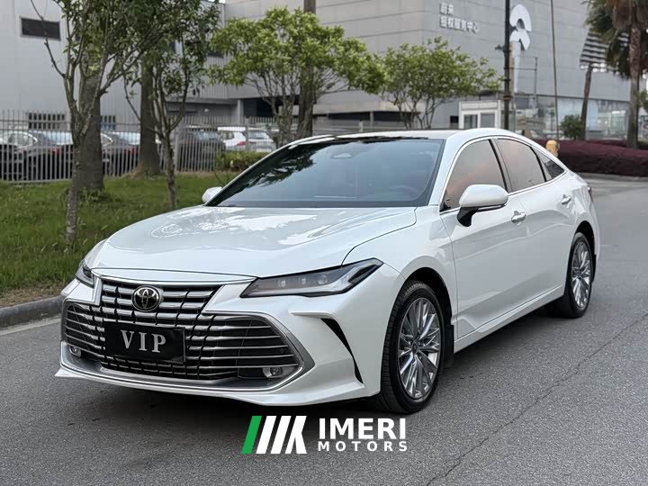 Toyota Avalon 2.0L Luxury Edition