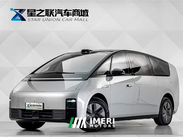 Li Auto Ideal MEGA Ultra