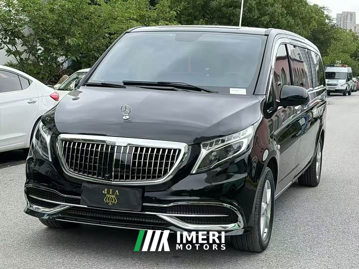Mercedes-Benz Vito 2.0T Elite Edition 7 seats