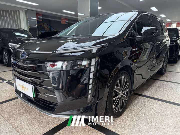 Trumpchi E8 PHEV 150km MAX