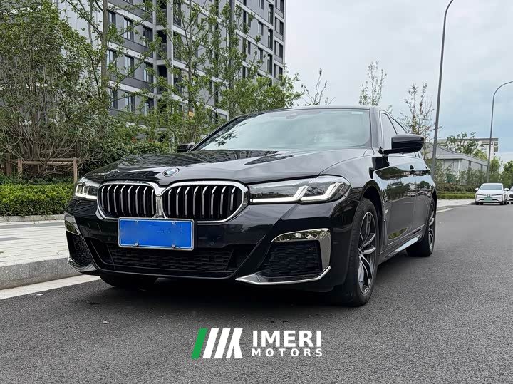 BMW 5 Series 2022 Facelift II 525Li M Sport Package