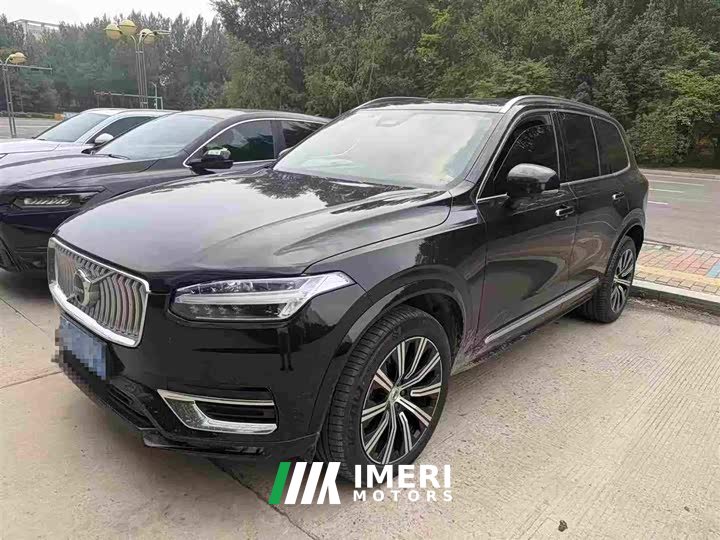 Volvo XC90 B6 Zhiya Luxury Edition 7 seats
