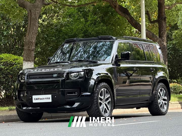 Land Rover Defender 110 3.0T P400 XS