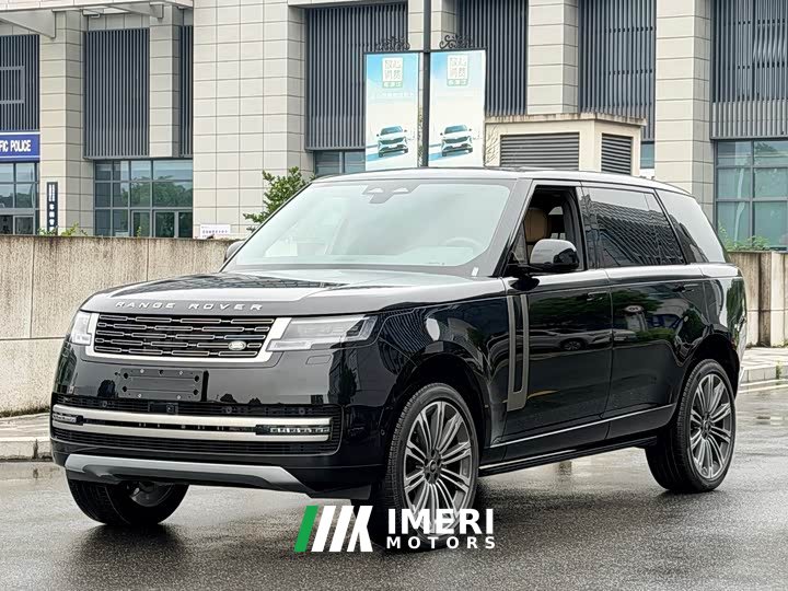 Land Rover Range Rover 2025 3.0 L6 400PS Extended Edition
